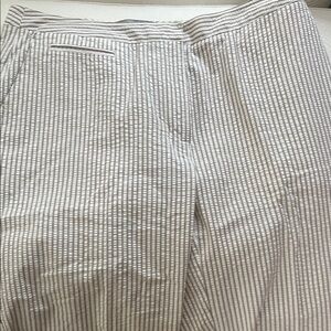 Liz Claiborne Gray Striped Women Shorts